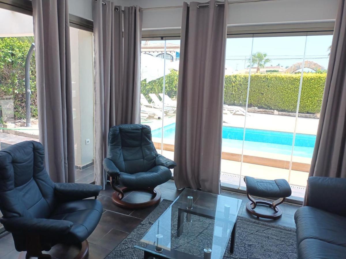 Villa Constantinos Apartamentos O Villa Completa Calpe Bagian luar foto